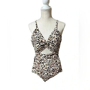 Time and Tru Animal Print One Piece Cut Out Swimsuit Womens size 1X(16W-18W)